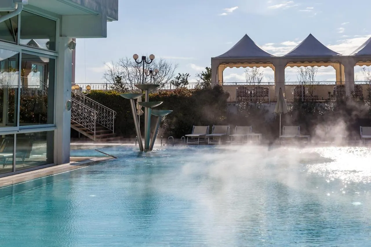 Hotel Terme Millepini モンテグロット・テルメ 4*,  イタリア